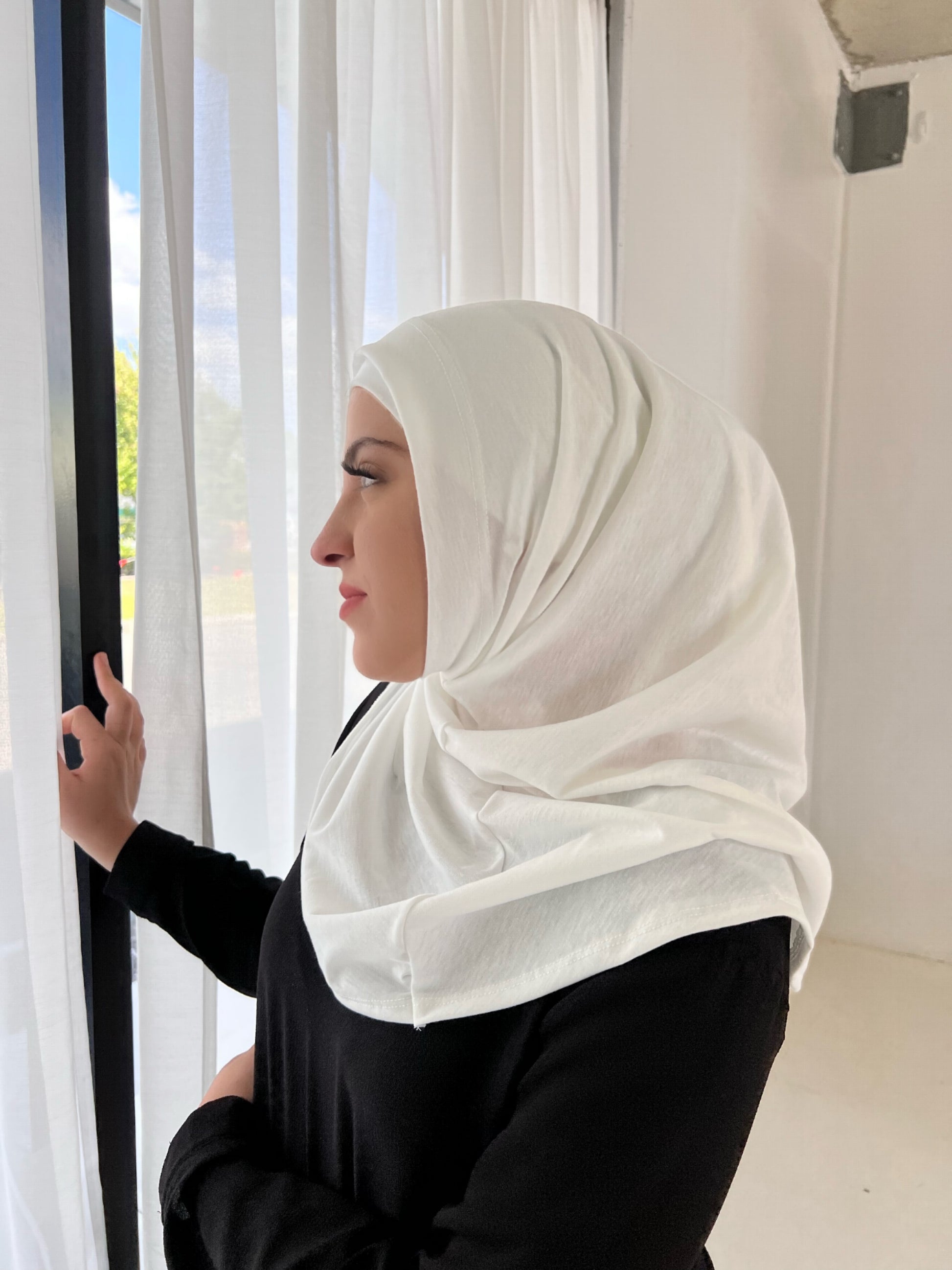 Off White Cotton Amira